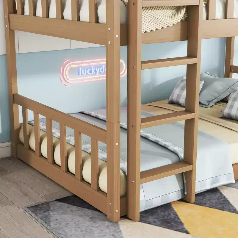 Litera triple de madera de caucho con literas desmontables, escaleras y barandillas