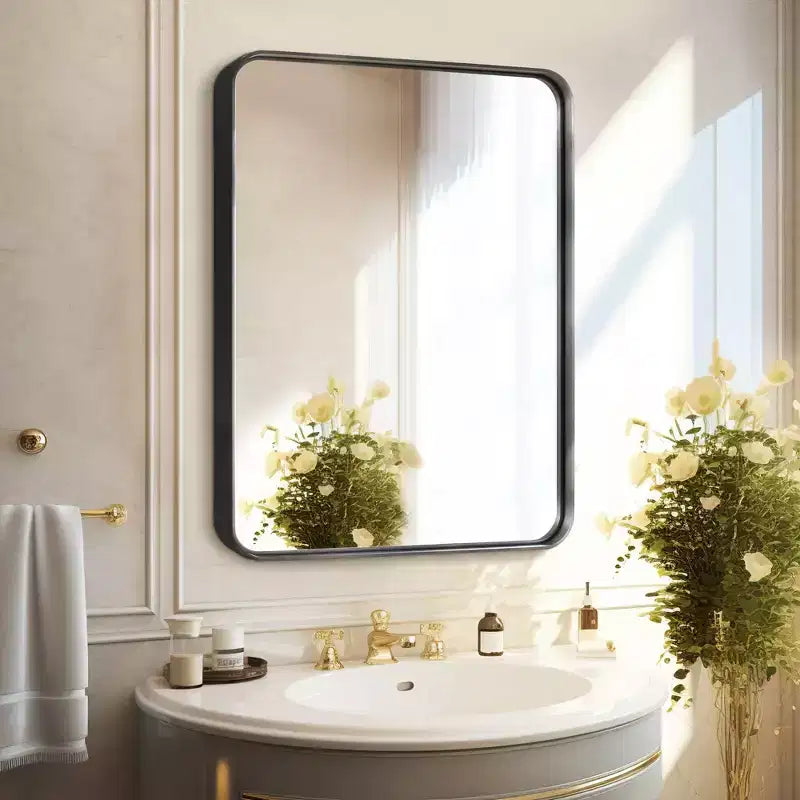 Espejo de Pared Rectangular de Aleación de Aluminio con Recubrimiento Negro Brillante y Bordes Curvos