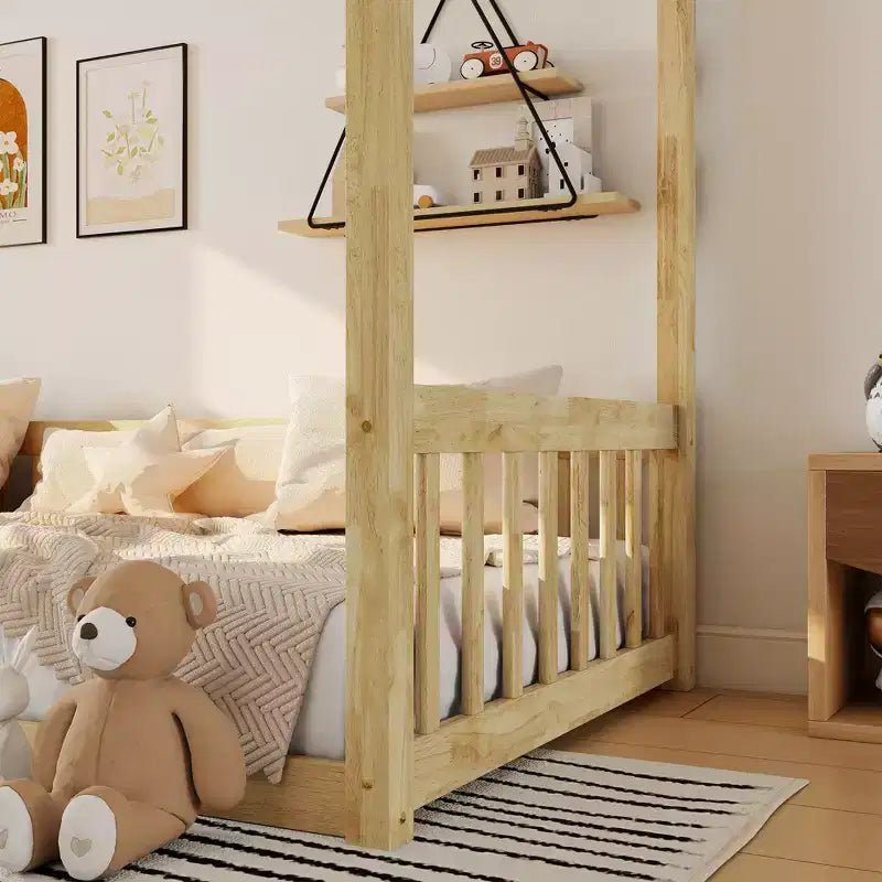 Cama de suelo con dosel de tamaño individual con valla y barandales